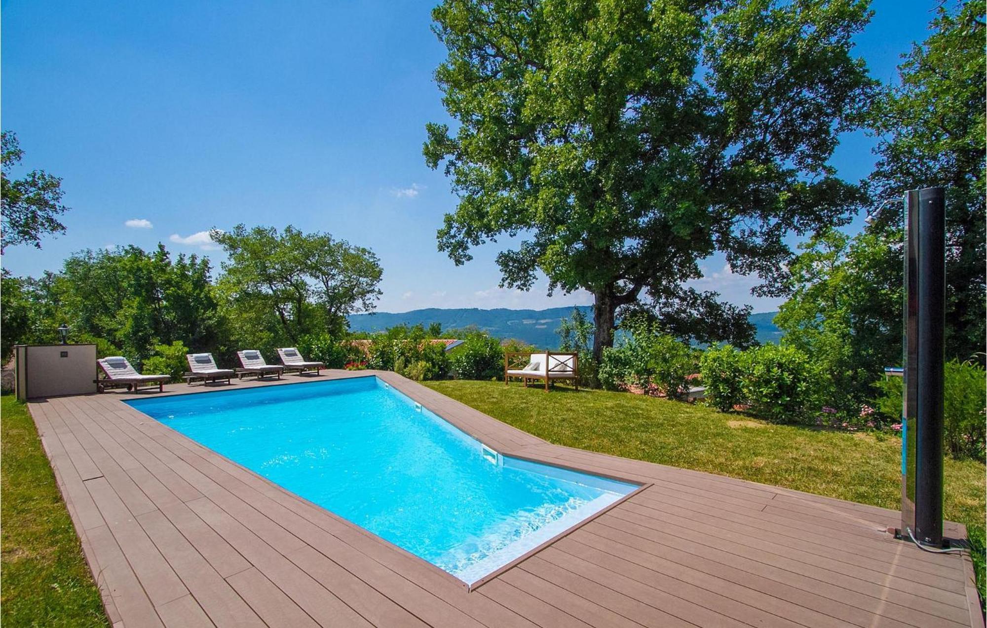 Villa Vesna Buzet Exterior foto